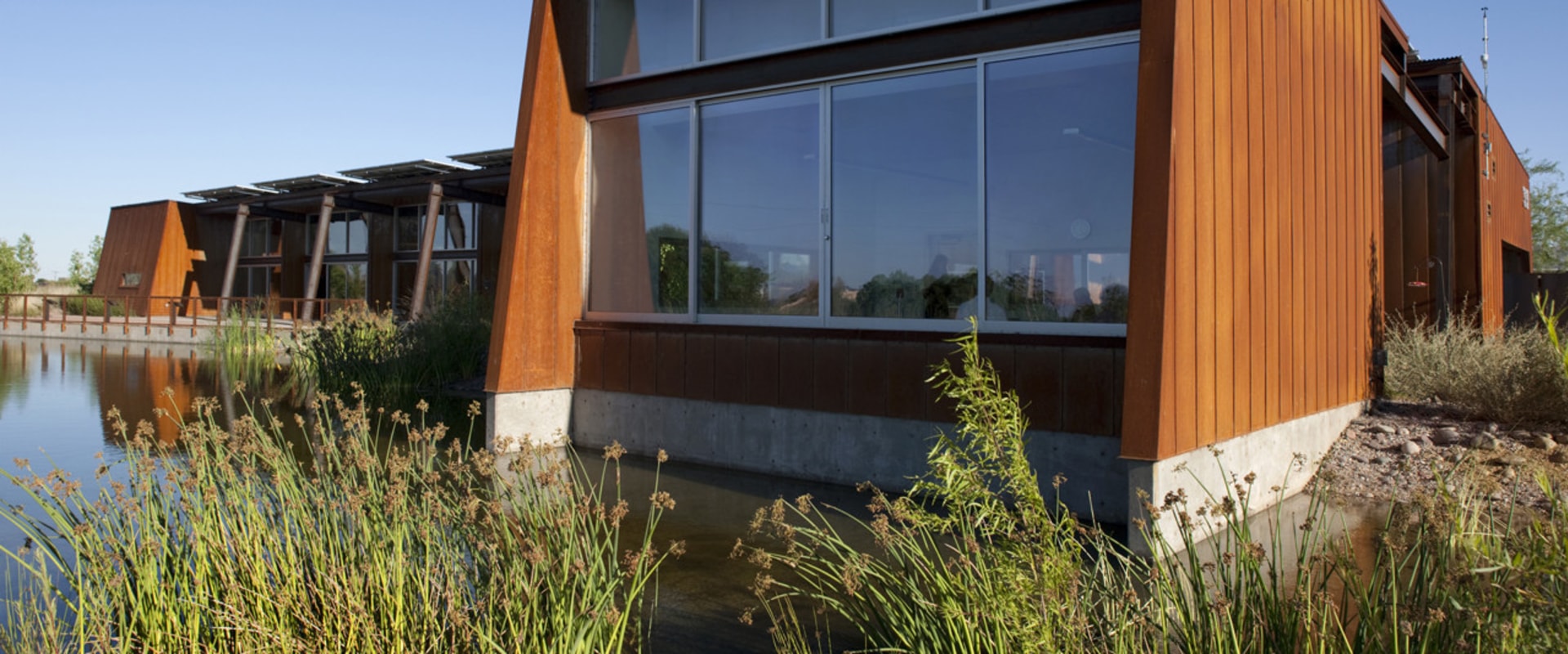 Where is the headquarters of the audubon society located?